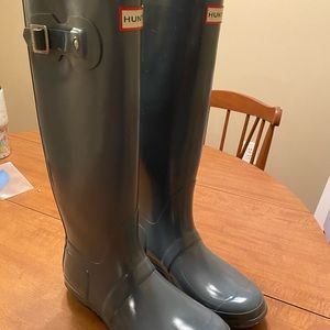 Hunter rain boots